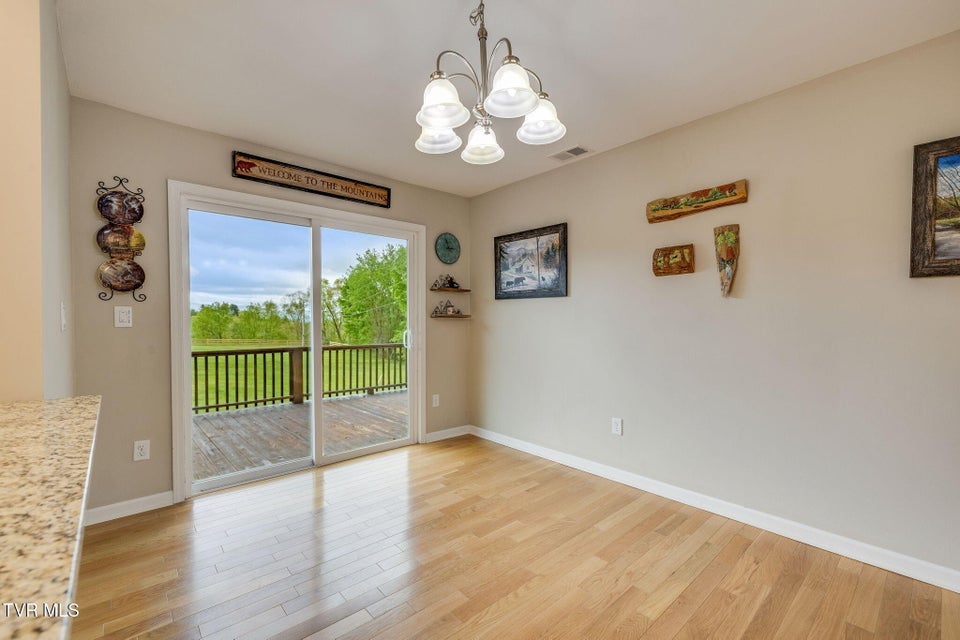 Photo #13: 534 Highland Acres 