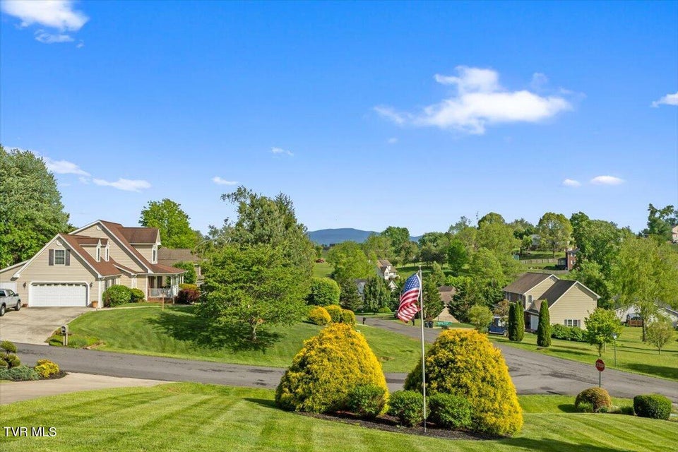 Photo #39: 32582 Spring Crest Drive