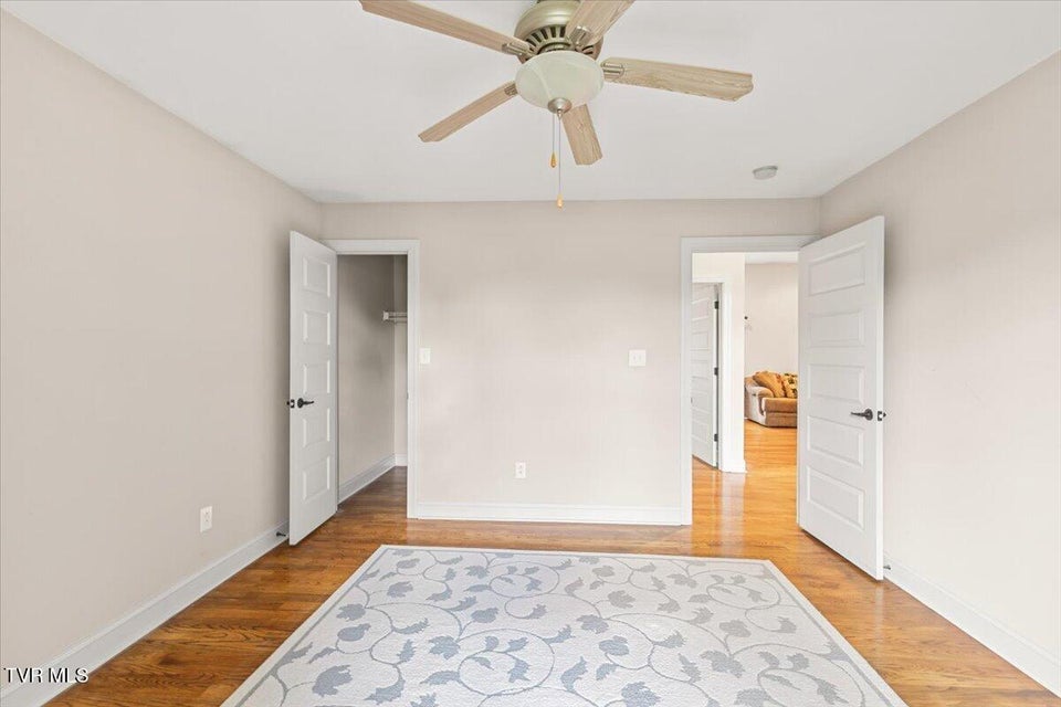 Photo #18: 32582 Spring Crest Drive
