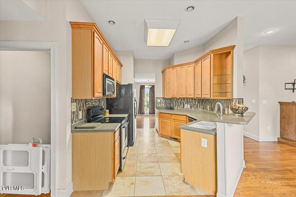 Photo #3: 32582 Spring Crest Drive