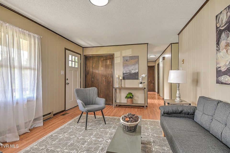 Photo #7: 19614 Greenbriar Drive