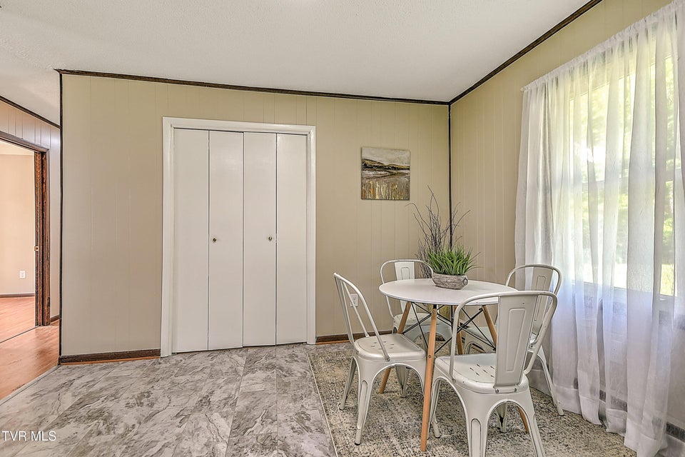 Photo #12: 19614 Greenbriar Drive