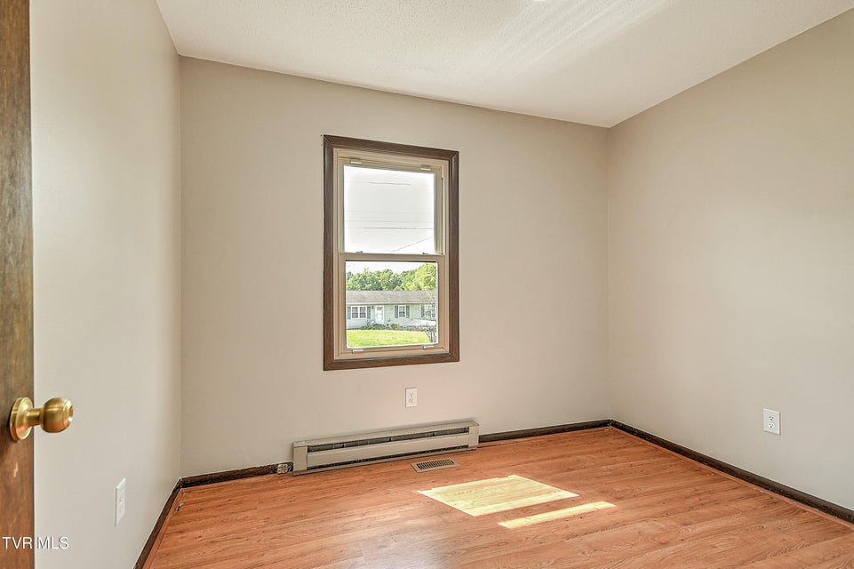 Photo #14: 19614 Greenbriar Drive