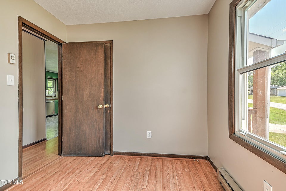Photo #15: 19614 Greenbriar Drive