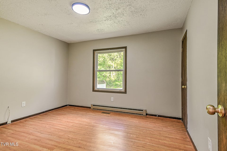 Photo #17: 19614 Greenbriar Drive