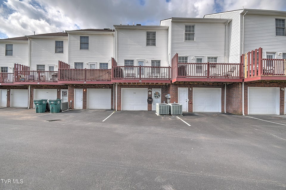 Photo #24: 574 Beaverview Drive
