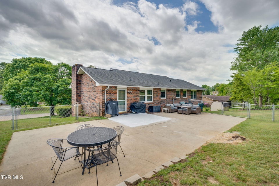 Photo #38: 5106 Springview Street