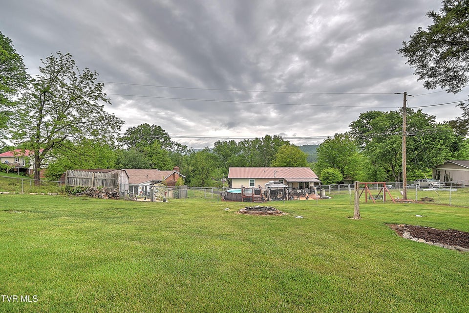 Photo #31: 6059 Carters Valley Road