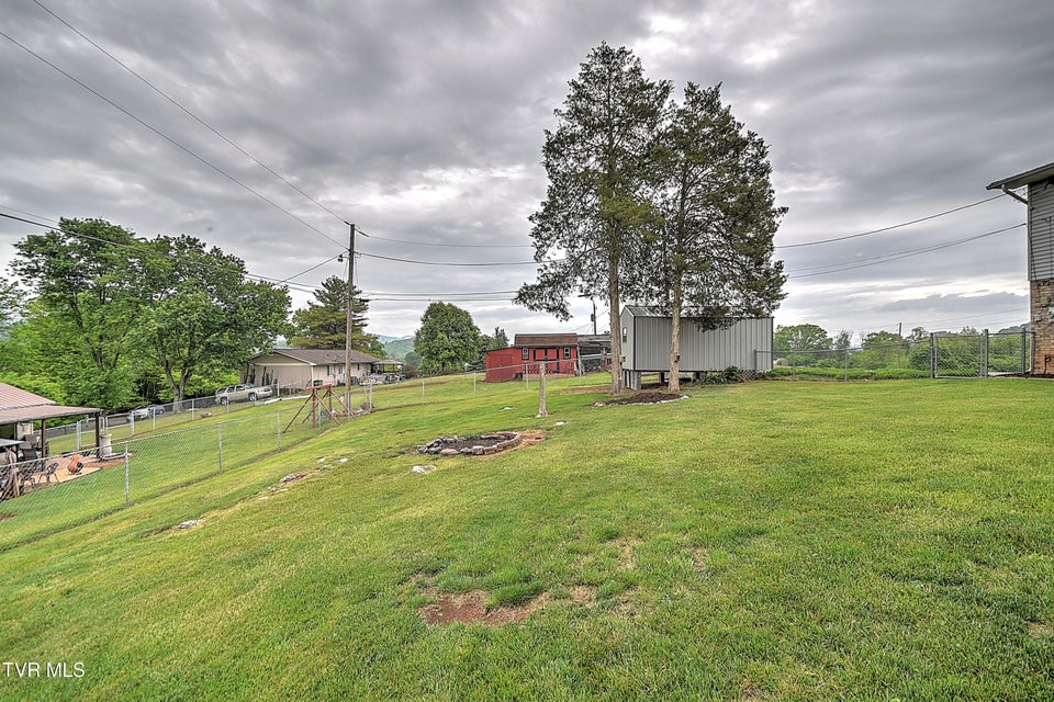 Photo #36: 6059 Carters Valley Road