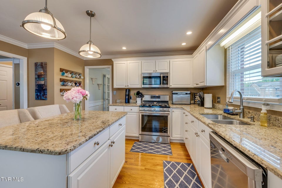 Photo #13: 216 Fox Chase Drive