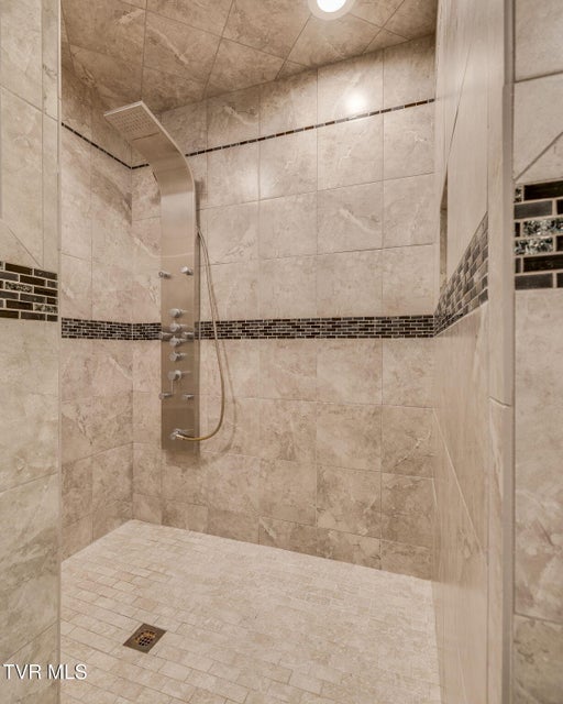 Photo #28: 216 Fox Chase Drive