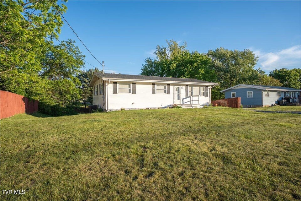 Photo #2: 203 Hemlock Road