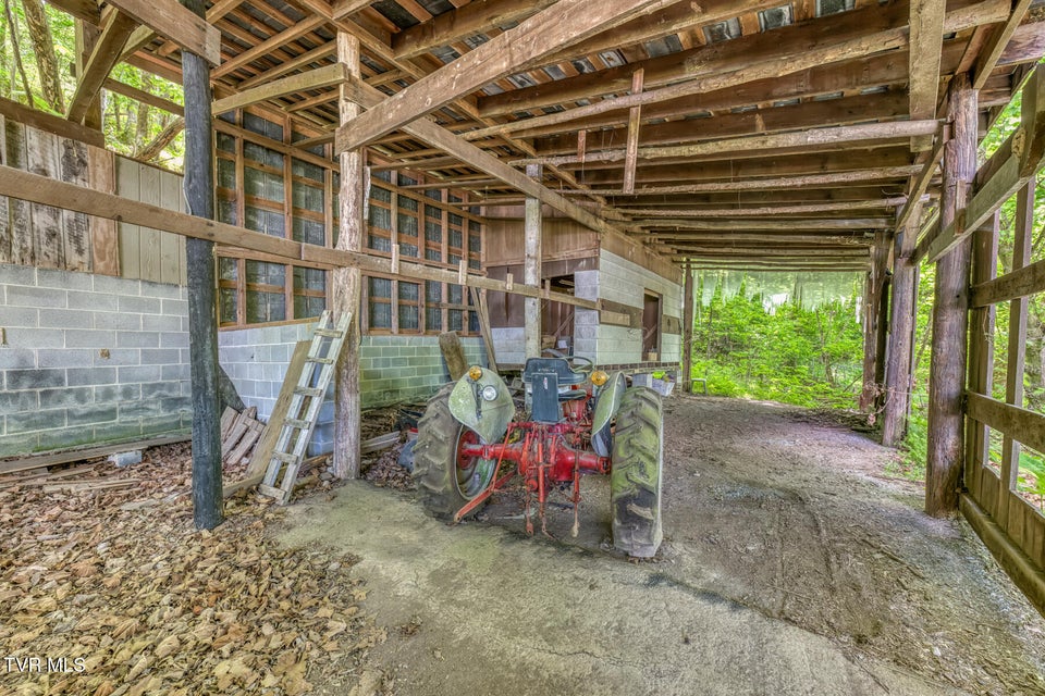 Photo #50: 231 Ollis Bowers Hill Road