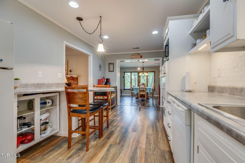 Photo #14: 824 Balsam Circle