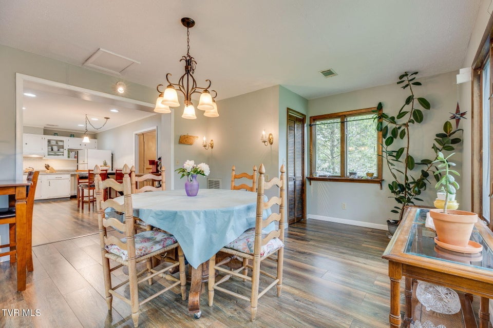 Photo #10: 824 Balsam Circle
