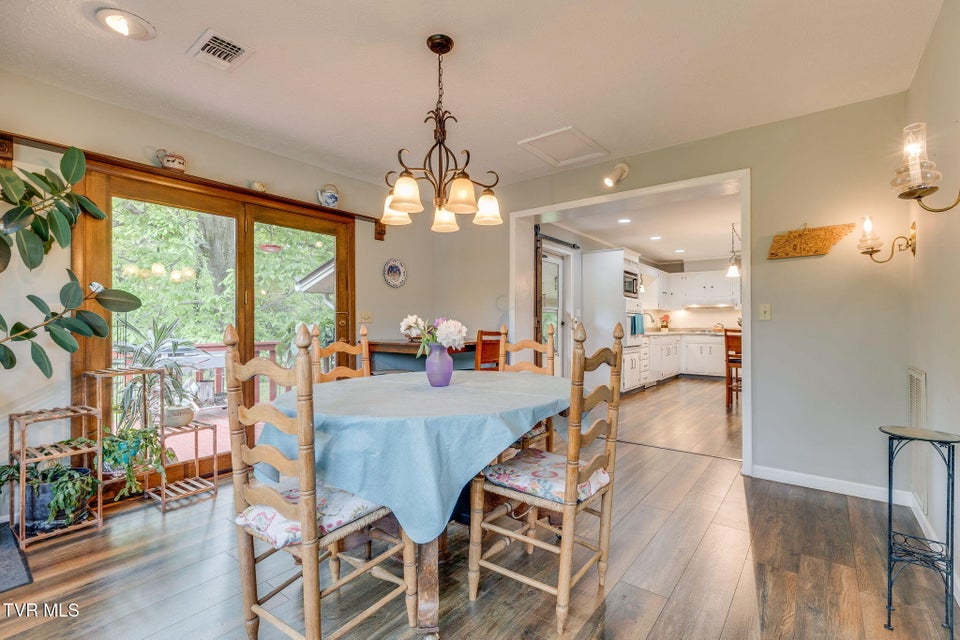 Photo #9: 824 Balsam Circle