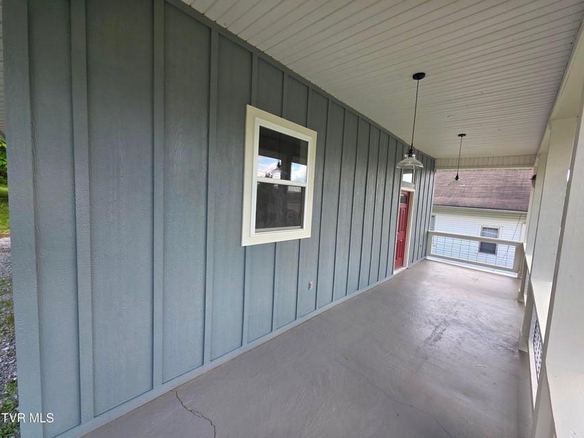 Photo #2: 104 Henry Street