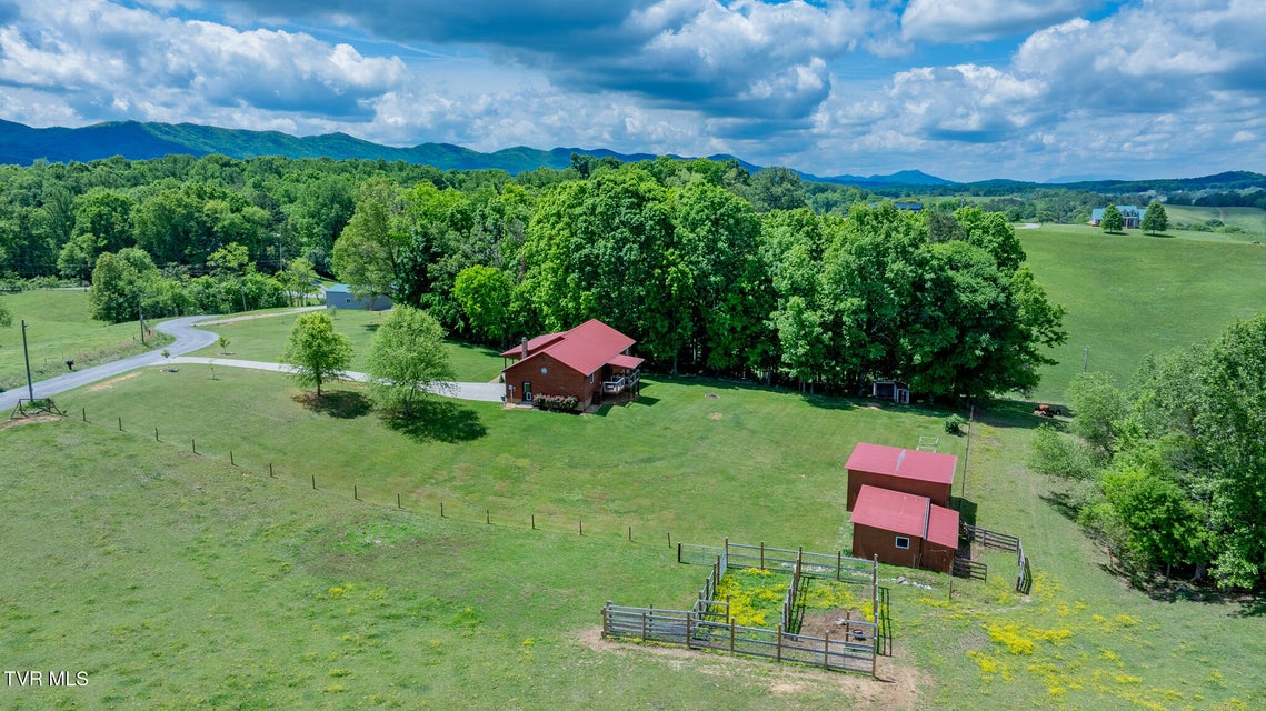 Photo #46: 902 Mill Road
