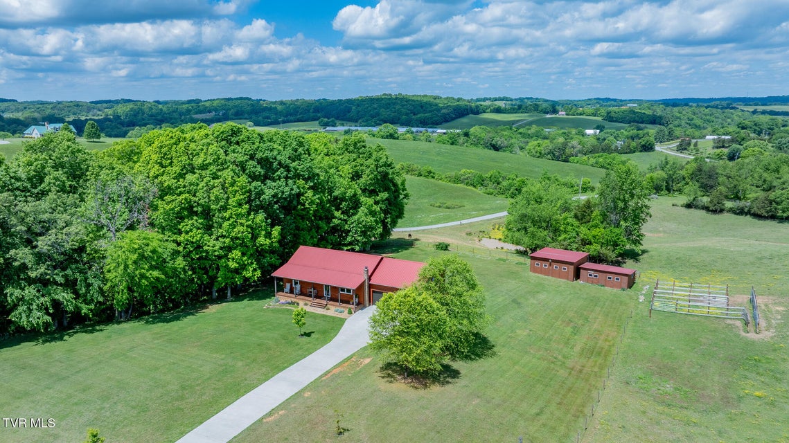 Photo #47: 902 Mill Road