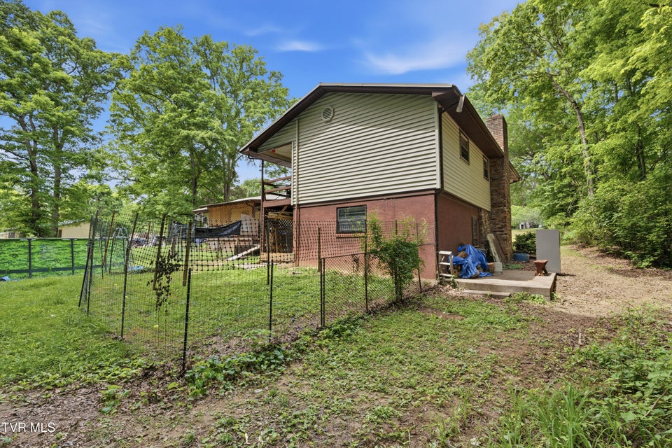 Photo #8: 8112 Boss Road