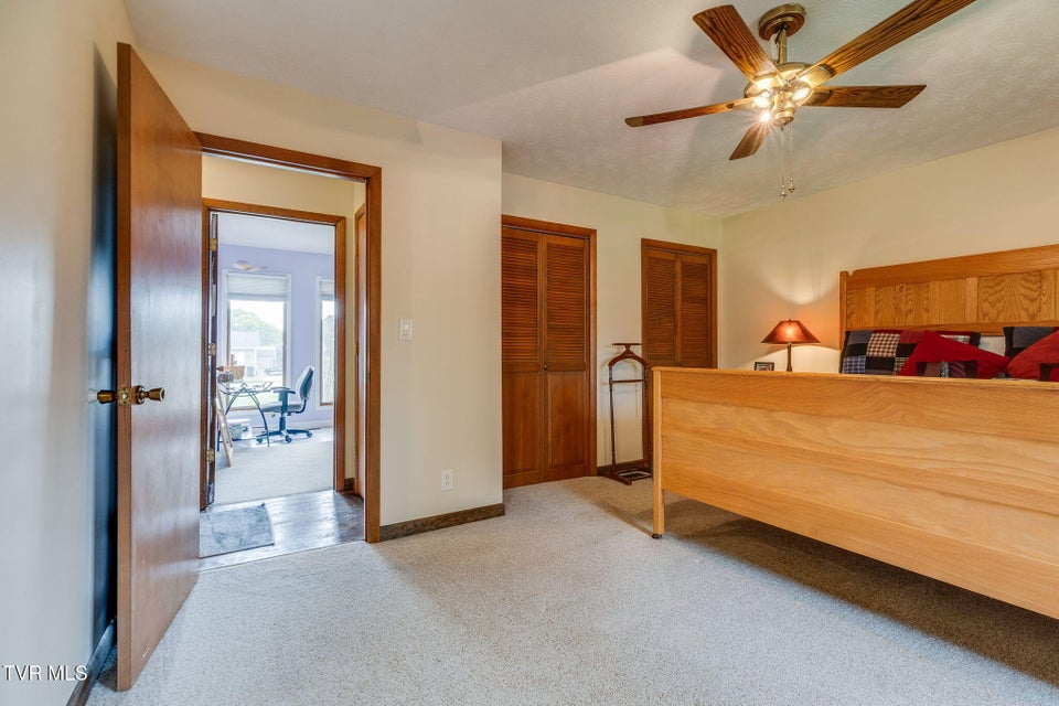 Photo #11: 209 Harmony Acres Drive