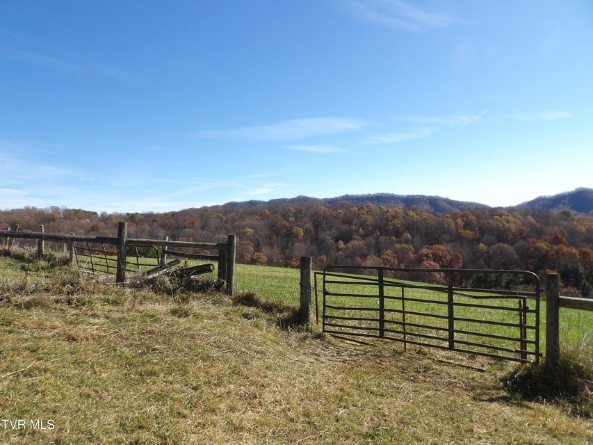 Photo #4: 107 Edgewood/Crusenberry Rd Road