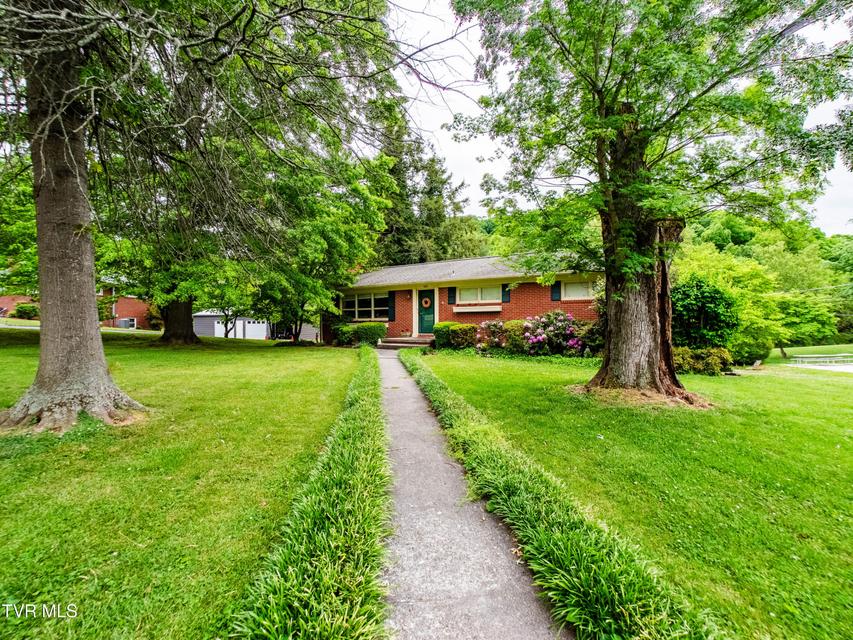 Photo #29: 125 Cresswood Drive