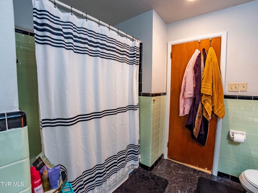 Photo #13: 125 Cresswood Drive