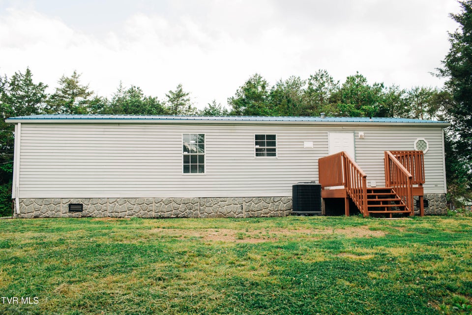 Photo #3: 613 Timber Ridge Road