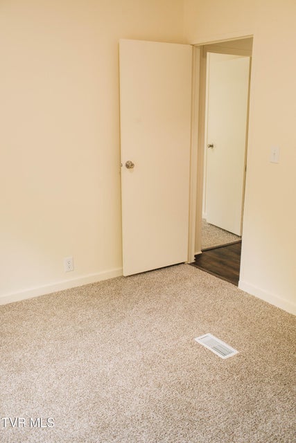 Photo #8: 613 Timber Ridge Road