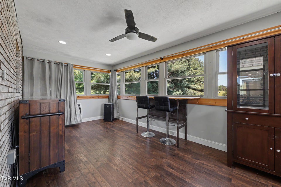 Photo #25: 1774 Oriole Court