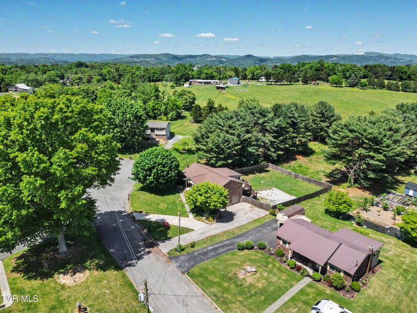 Photo #45: 1774 Oriole Court