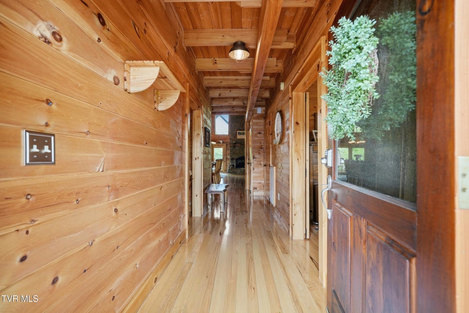Photo #11: 1565 Broad Street