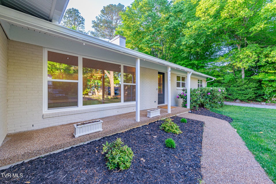 Photo #8: 3601 Hazelnut Drive