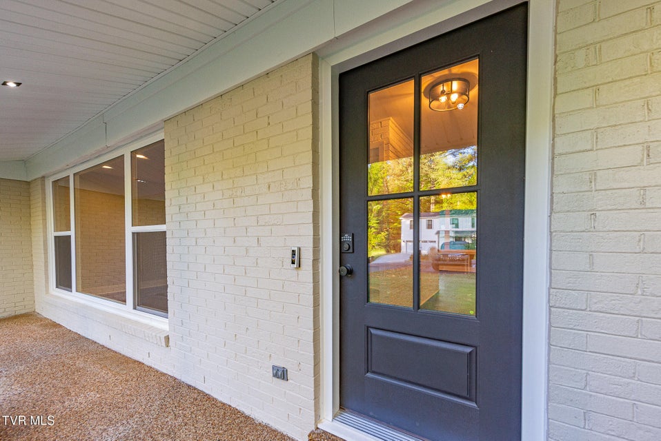 Photo #10: 3601 Hazelnut Drive