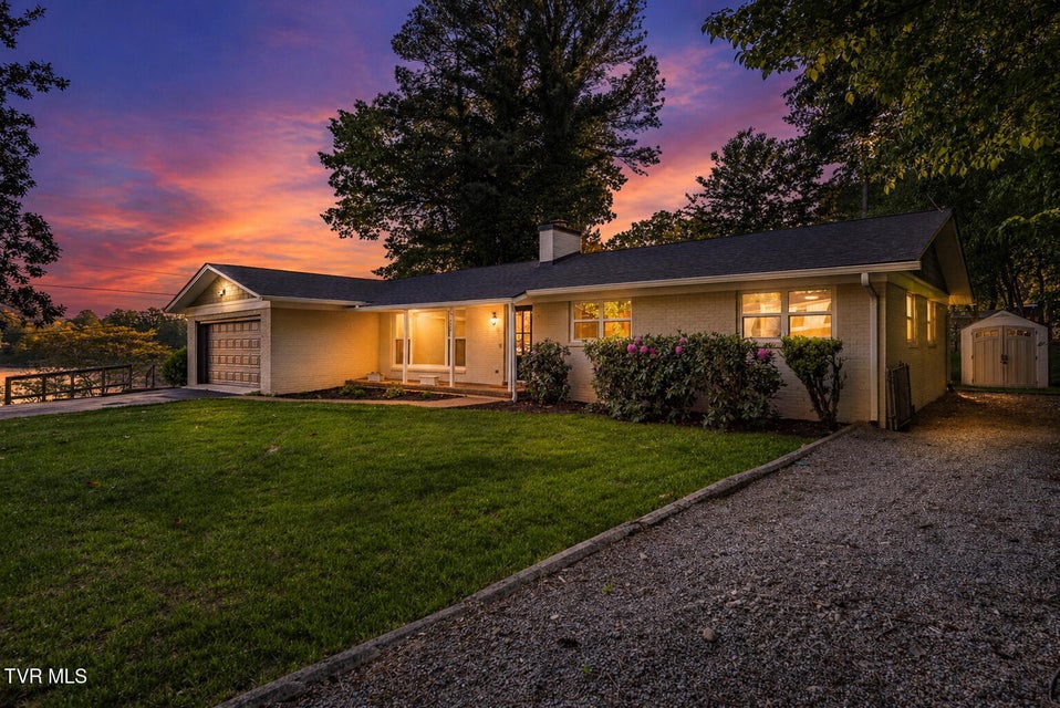 Photo #6: 3601 Hazelnut Drive