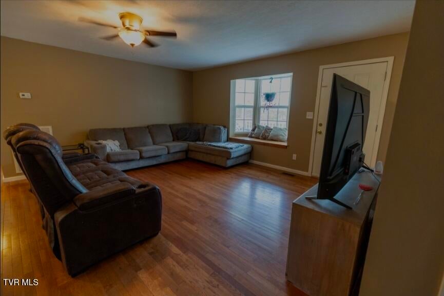 Photo #10: 21426 Darlington Drive