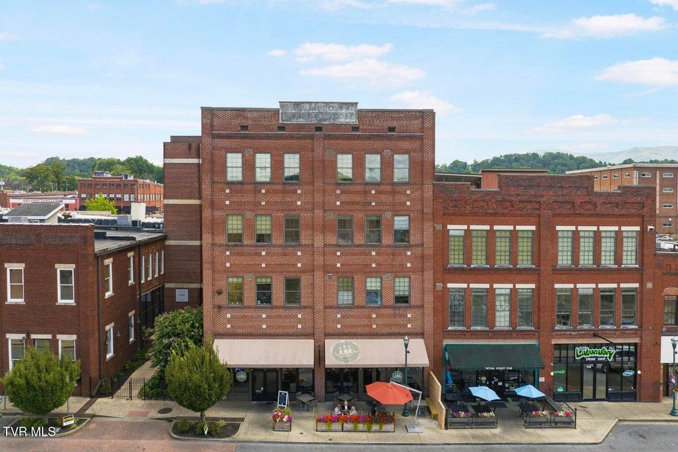 Photo #6: 116 Tipton Street