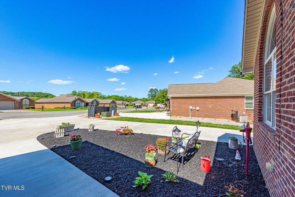 Photo #60: 283 Crockett Drive