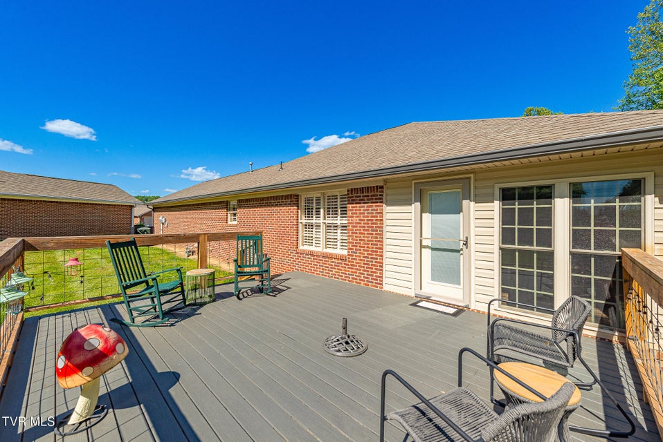 Photo #62: 283 Crockett Drive