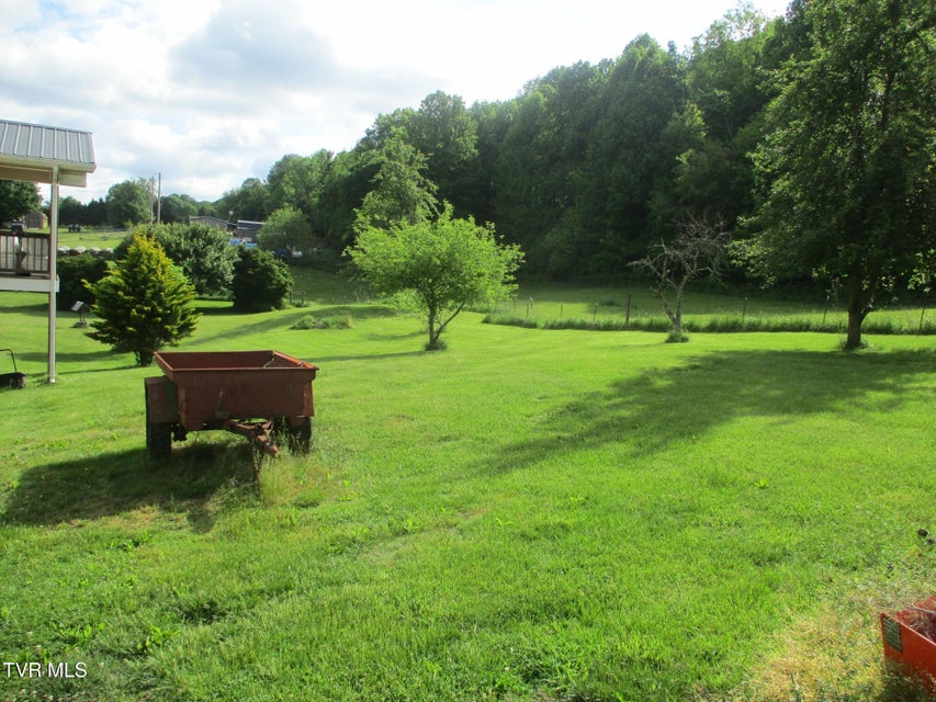 Photo #72: 143 Fordtown Road