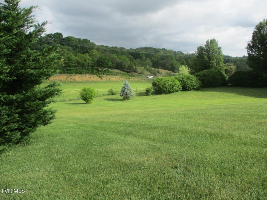 Photo #80: 143 Fordtown Road
