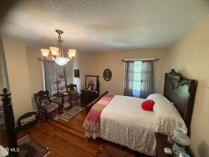 Photo #16: 5912 Dunbar Road