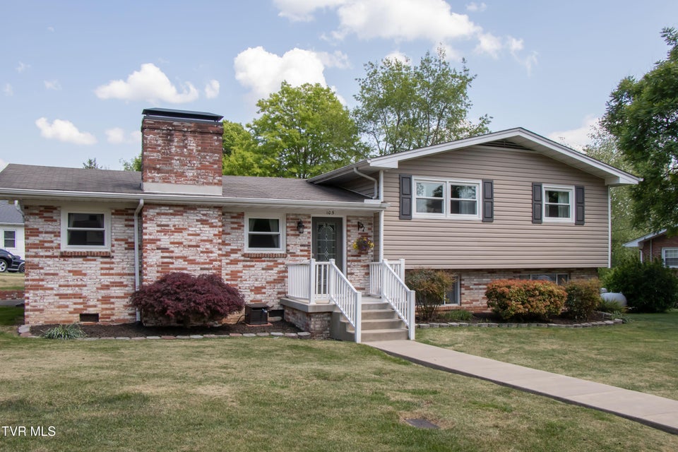 Photo #44: 105 Dale Place