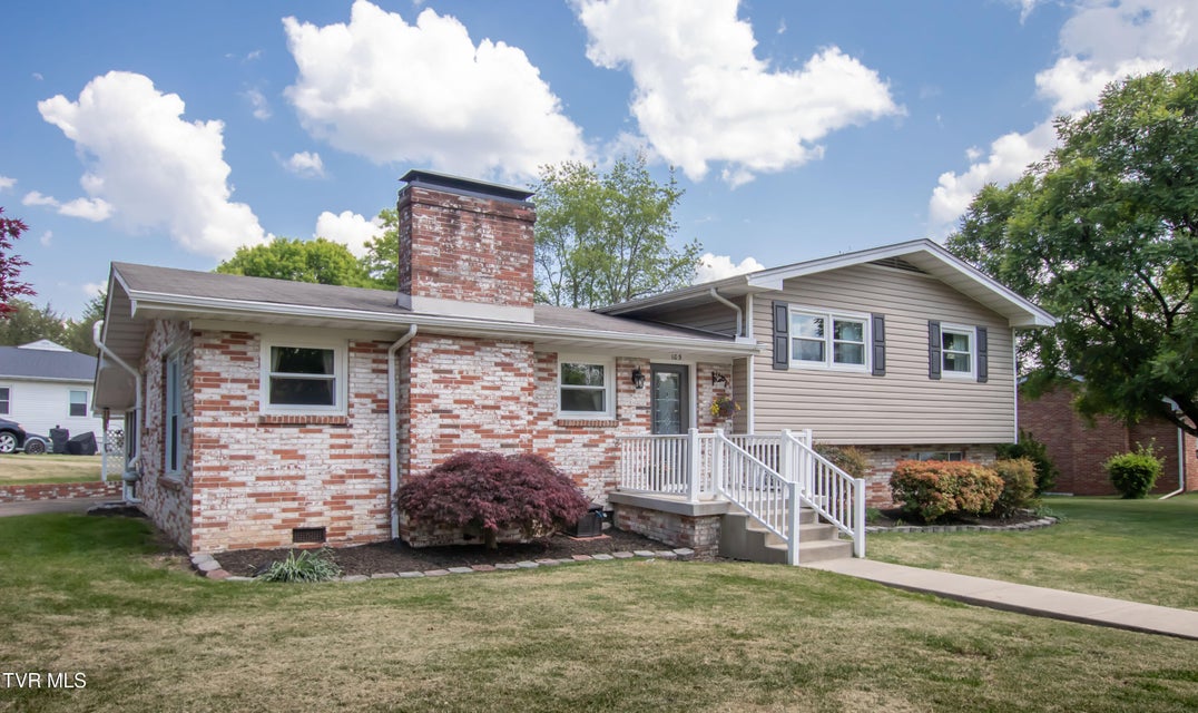 Photo #2: 105 Dale Place