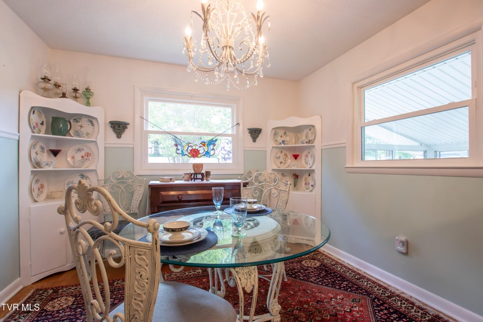 Photo #16: 105 Dale Place