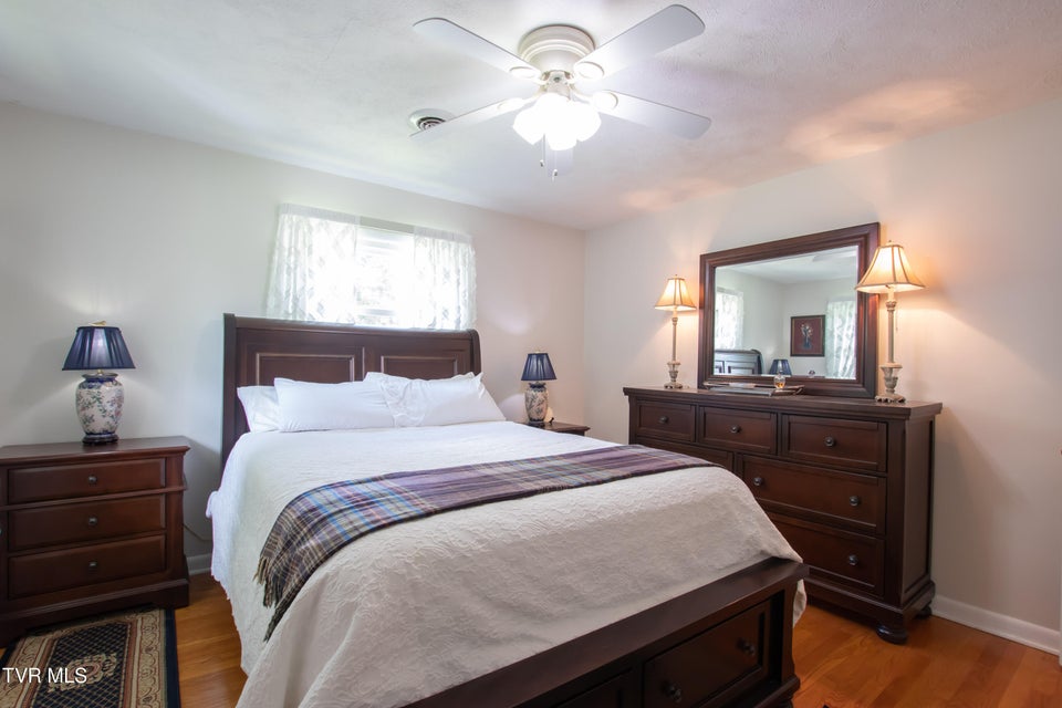 Photo #21: 105 Dale Place