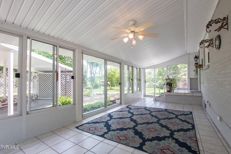 Photo #36: 105 Dale Place