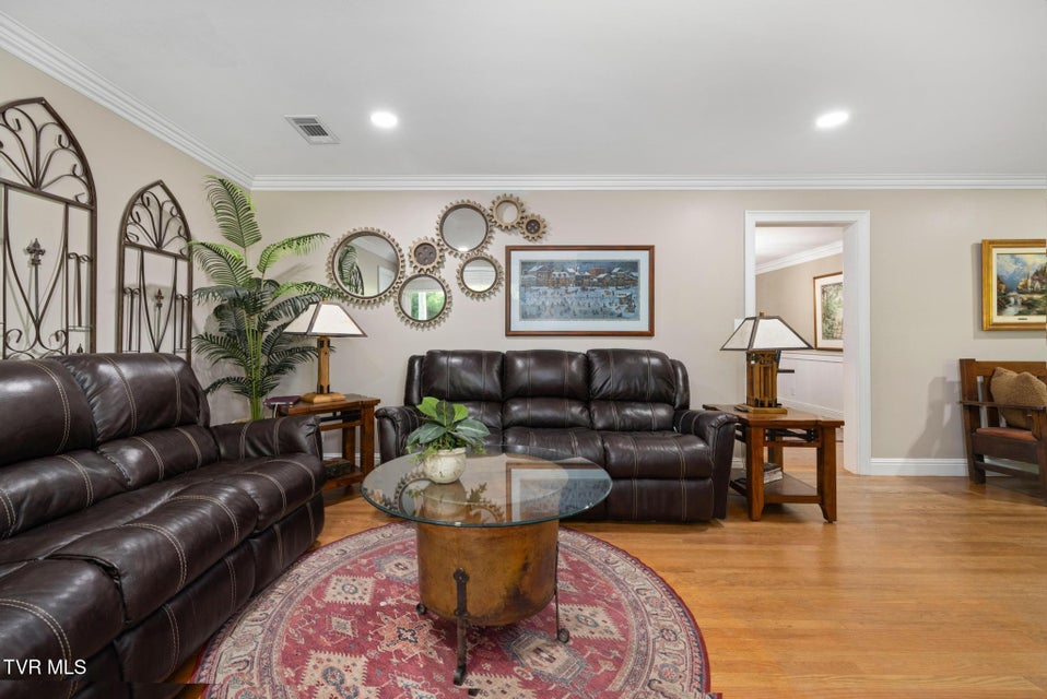 Photo #14: 1305 Sherwood Drive