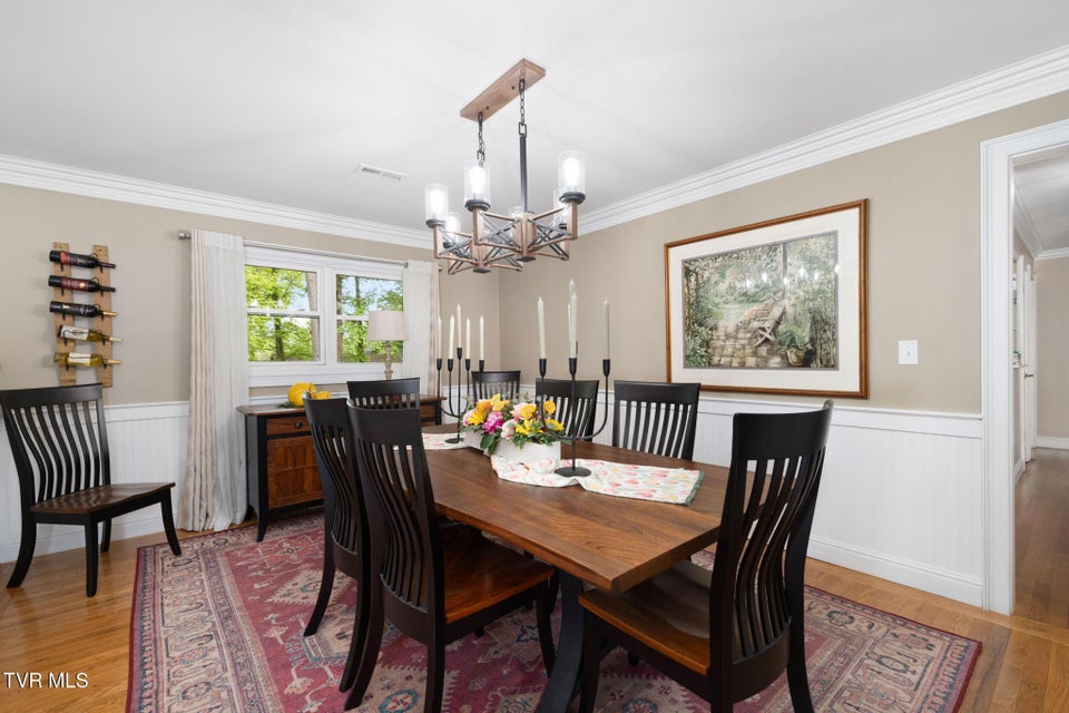 Photo #16: 1305 Sherwood Drive